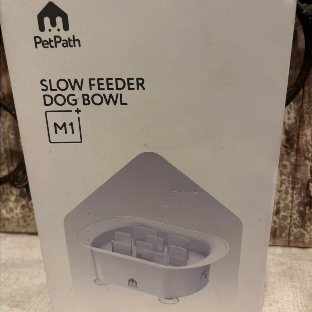Pet path Slow Feeder Dog Bowl new